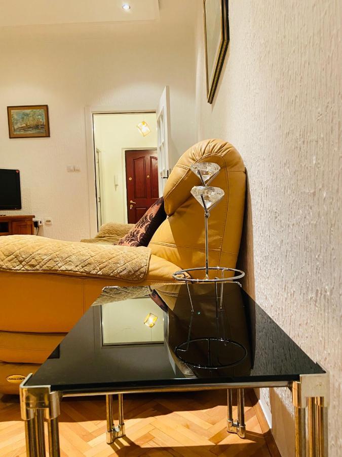 Apartamento Right In The Heart Of Podgorica! Exterior foto